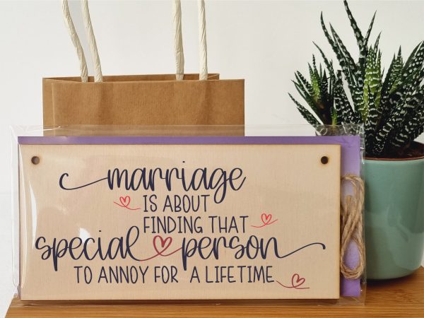 Handmade Wooden Hanging Wall Plaque Happy Marriage Special Person Annoy Lifetime Decorative Sign Wedding Gift Online Hot Sale