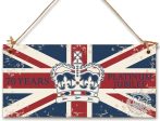 Handmade Wooden Hanging Wall Plaque Celebrate 70 Years Queen s Platinum Jubilee 2022 Crown Decorative Memorabilia Street Party For Cheap