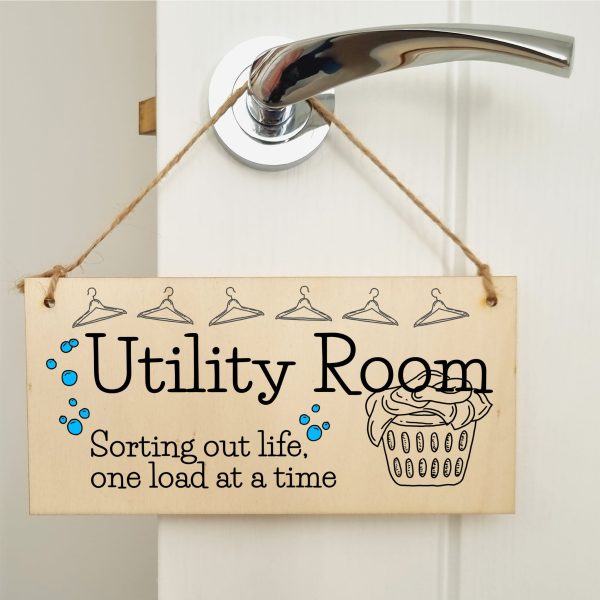 Handmade Wooden Hanging Wall Plaque Utility Room Sorting Out Life Funny Decorative Sign Kitchen Washing Room Hot on Sale