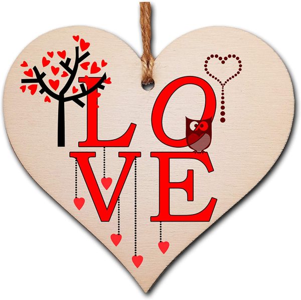 Handmade Wooden Hanging Heart Plaque Valentine s Gift L O V E simple red design cute owl gift for someone special boyfriend girlfriend husband wife funny romantic keepsake Hot on Sale