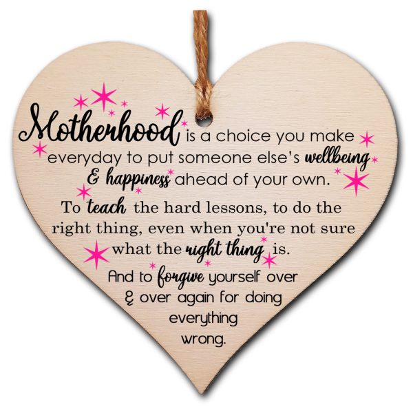 Handmade Wooden Hanging Heart Plaque Gift for Mum Loving Thoughtful Present about Motherhood Fashion